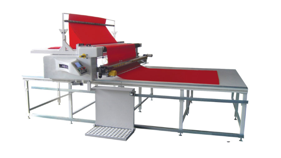 Serkon FW1 FAST WORKER – mașină semi-automată de întins material textil (Fabric Spreading Machine)