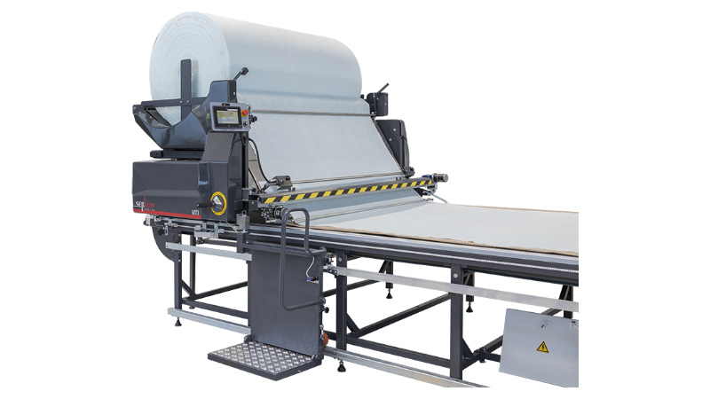 Serkon MT1 MASTER – mașină automată de întins material textil (Light to Medium Weight Fabric Spreading Machine)